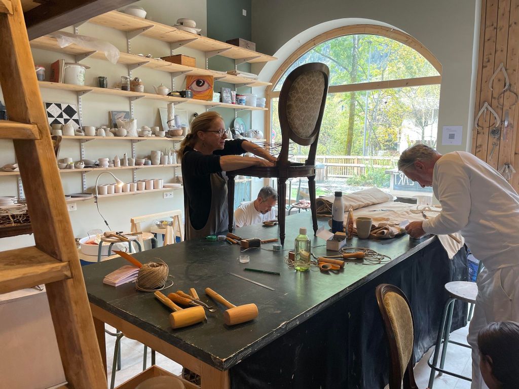 stage d'initiation tapisserie d'ameublement chamonix
